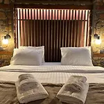 ζέον ύδωρ Maison d'hôtes 3*