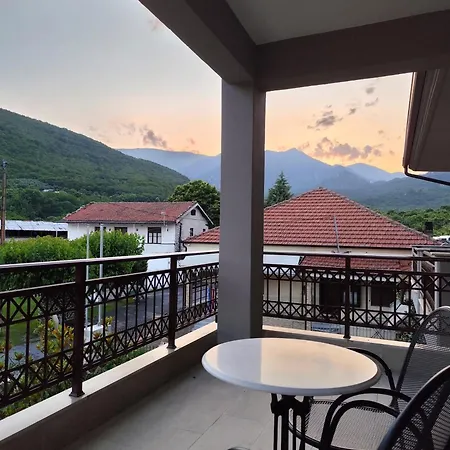 ζέον ύδωρ Vendégház 3*