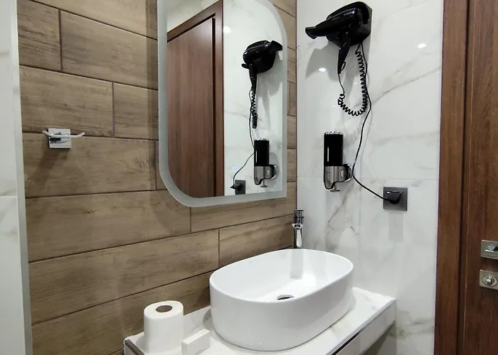 ζέον ύδωρ 3*